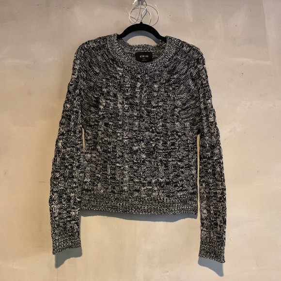 Active USA Black Marled Cable-Knit Sweater - Picture 5 of 12